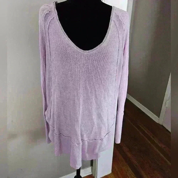 We the Free Women's Catalina Thermal Top in Lilac M - Picture 3 of 16